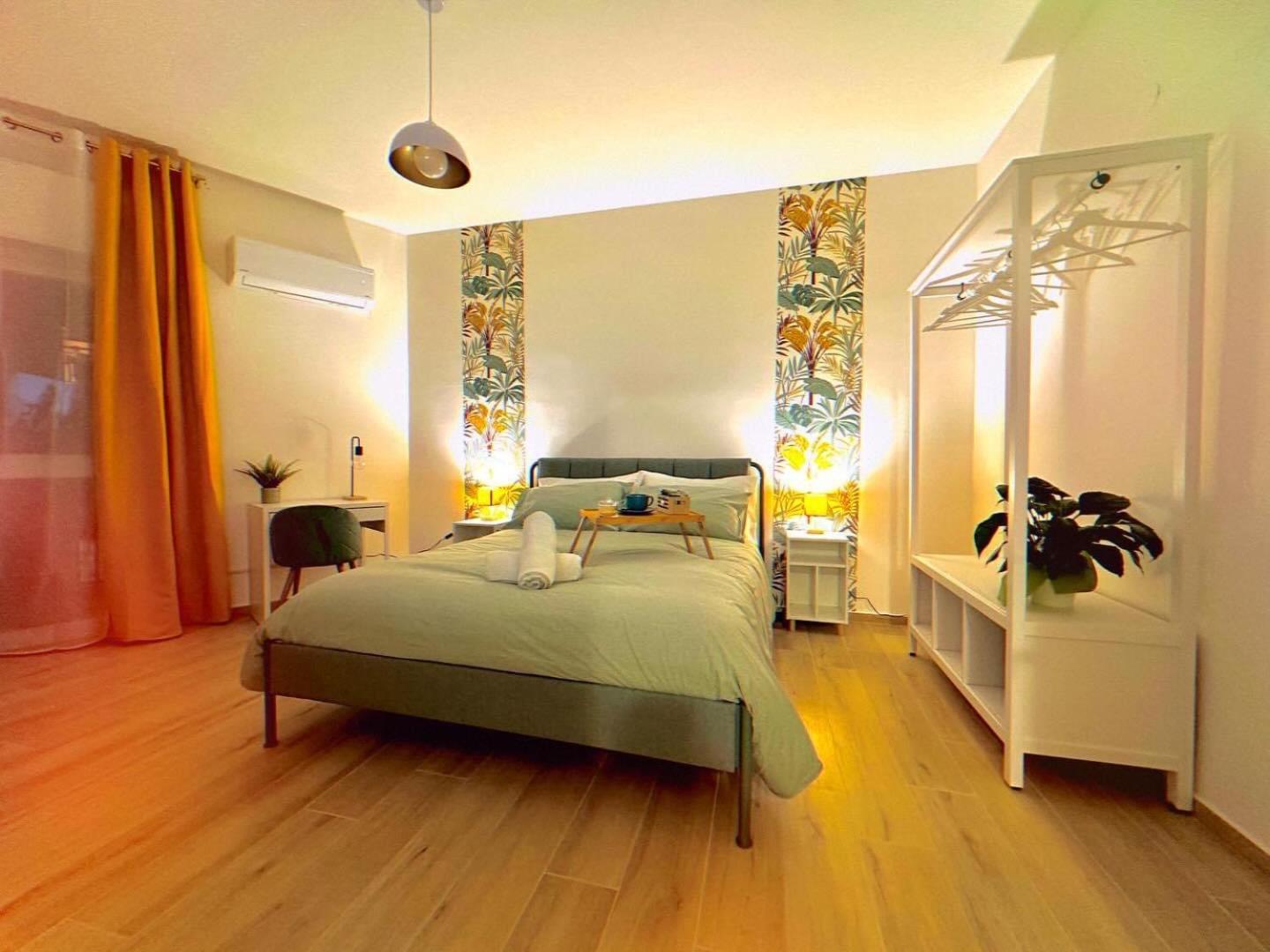 Light Holiday Home Палермо Экстерьер фото